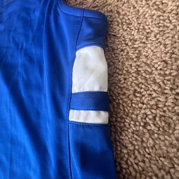 Nike Women’s Athletic Sleeveless Top Medium - Picture 9 of 9